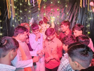 बाबा रामदेवजी की दशमी पर निकली शोभायात्रा