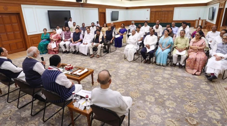 'Avoid Lutyens web': PM Modi's advise to 45 NDA MPs at breakfast meet