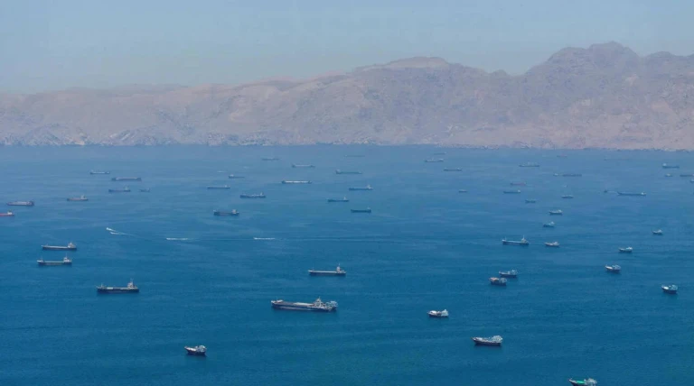 Oil prices hold near one-week high as Strait of Hormuz reopening remains in limbo