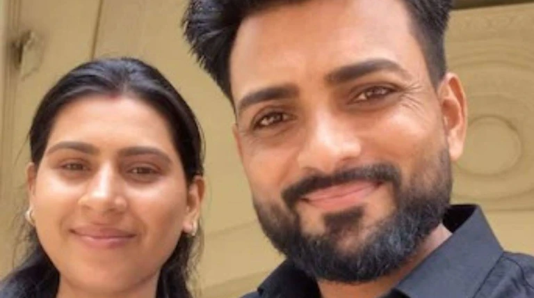 Couple with legs chained found dead in Tapi river, Dhule police suspect suicide