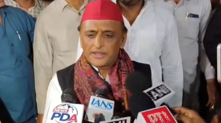 'Nobody knows truth': Akhilesh dismisses seat-sharing figures amid Cong's demand